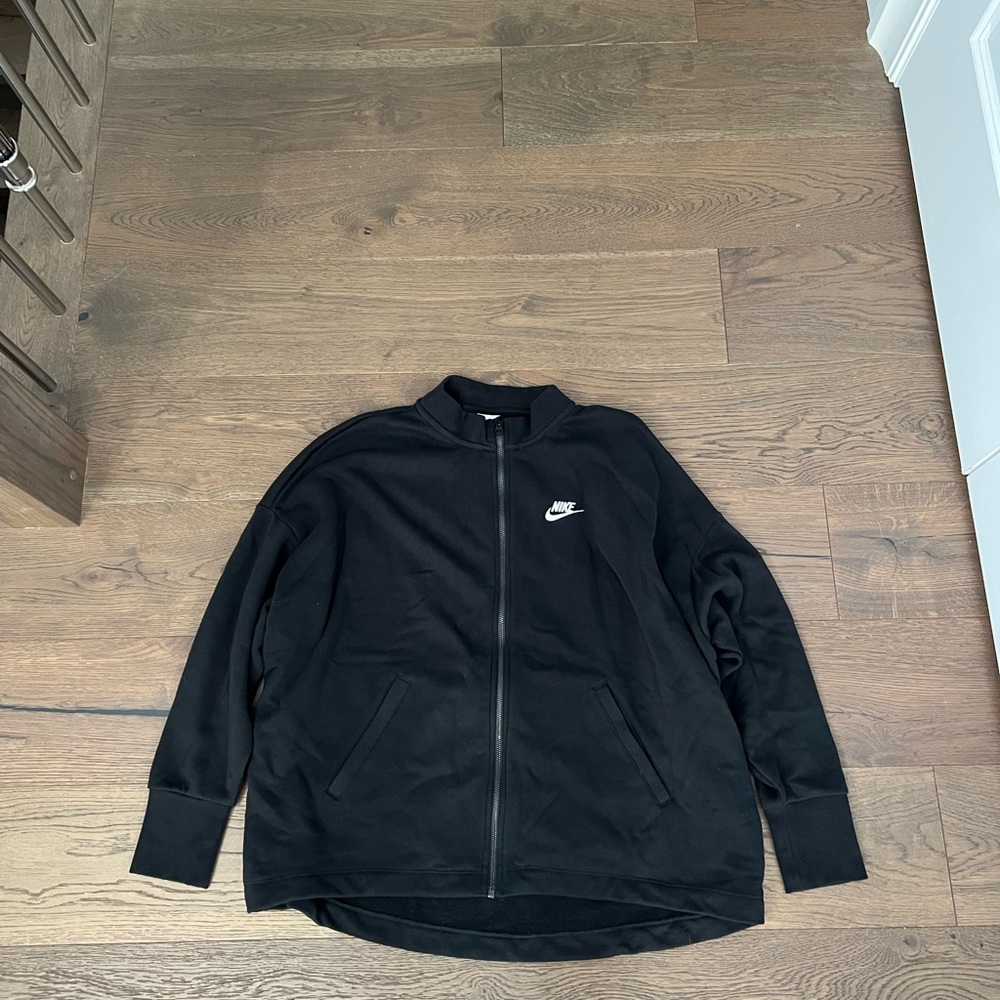 Nike sweater